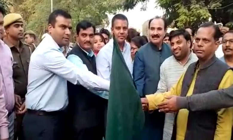 District Magistrate Indra Vikram Singh flagged off the vehicles