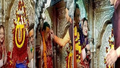 Govinda reached the court of Baba Vishwanath with his wife